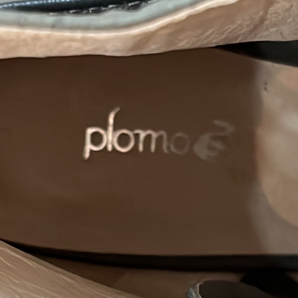 Plomo Handmade Italian Leather Ankle Boot Sandals
Size 37 (Brand New) - Picture 6 of 6